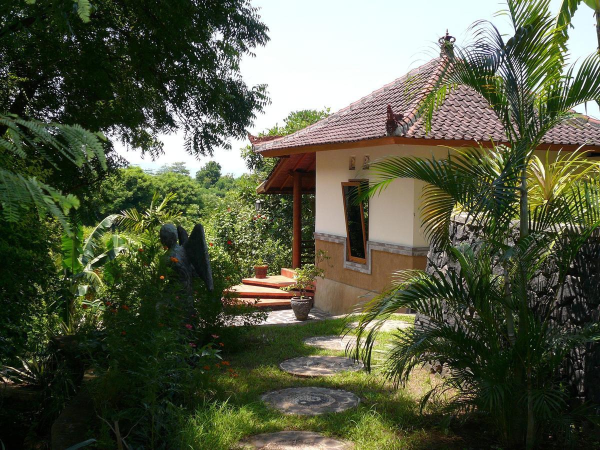 Sananda Bungalow Lovina  Room photo